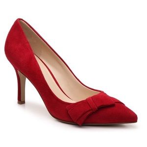 NIB Nine West Scarlet pump - true red